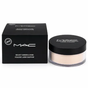 خرید پودر فیکساتور مک (MAC) مدل Bare Look با بافت بسیار نرم و سبک. این پودر فیکس باعث تثبیت آرایش، کنترل چربی پوست و ایجاد نمای مات و مخملی (Soft Focus) می‌شود. ایده‌آل برای عکاسی و استفاده روزانه.