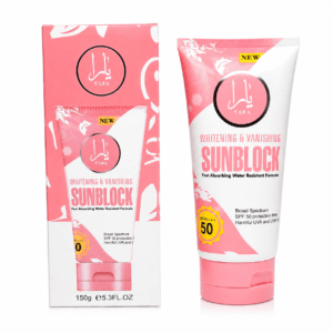 خرید کرم ضد آفتاب و سفید کننده یارا (YARA) با SPF 50 و حجم 150 گرم. دارای فرمولاسیون زودجذب، ضد آب و روشن‌کننده پوست با محافظت کامل در برابر اشعه UVA و UVB.